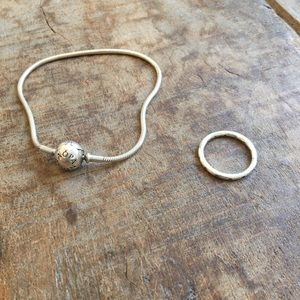 Pandora bundle: moments mesh bracelet and band ring